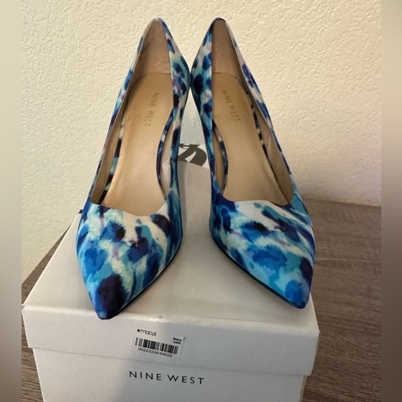 Blue Watercolor Nine Weat Pumps - Picture 3 of 5